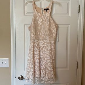 Elegant lace dress